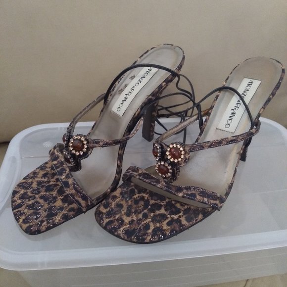 Monzo and Franco Heels - Size 7.5 - Picture 1 of 5